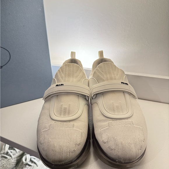 Prada cloudburst sneakers wmns 7 - Picture 3 of 9